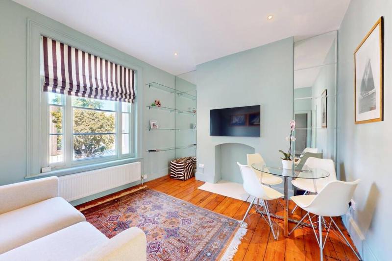 Stunning Apartment in Clapham Old Town — отель в Лондоне, Соединенное Королевство