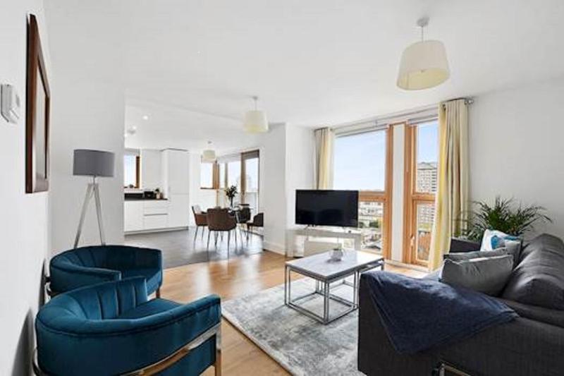 Cubo Canary Wharf — отель в Лондоне, Соединенное Королевство