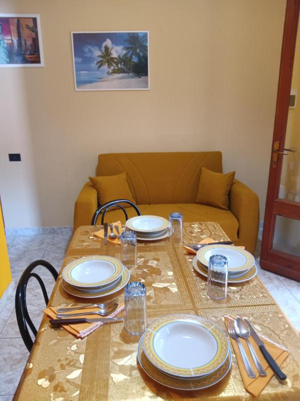 Casa Vacanze a Solanas - Incantevole Villa con Giardino