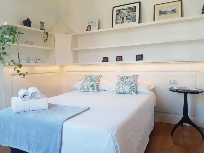 Bright Studio Sarpi - Moscova — забронировать отель в Милане