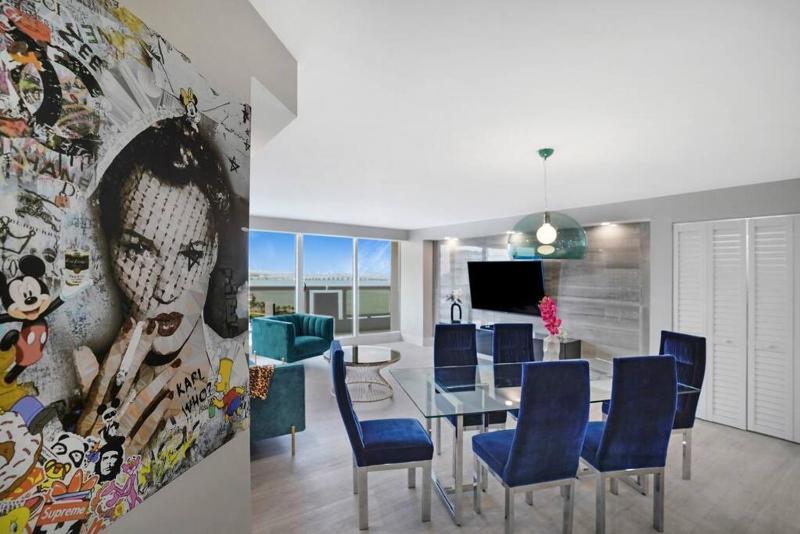 Unforgettable! Water & Park Views, 4 Bedrooms! — комфортный отель в Майами