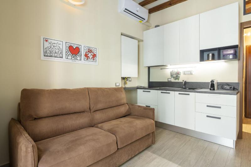 Easylife - Romantico rifugio in Porta Venezia — комфортный отель в Милане