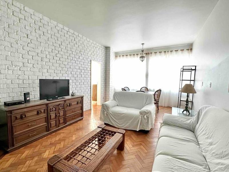 Apartamento espacoso ao lado da praia — отель в Рио, Бразилия