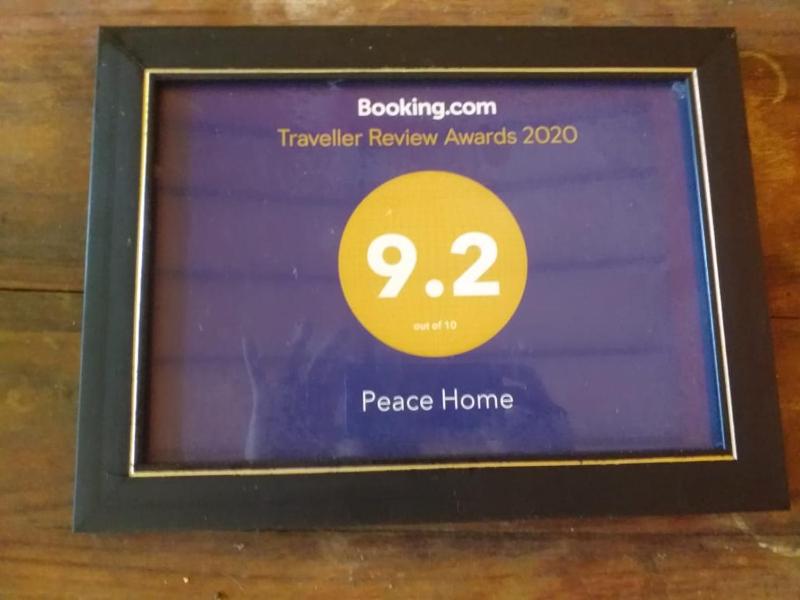 Peace Home — отель с удобным расположением в Унаватуна