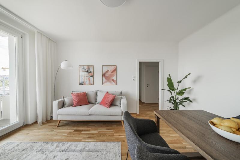 Цены на Central 70m flat close to subway в вене