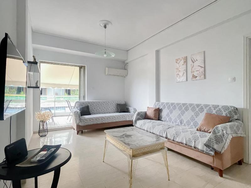 2-bedroom Atelier apartment near the center — отзывы гостей и цены