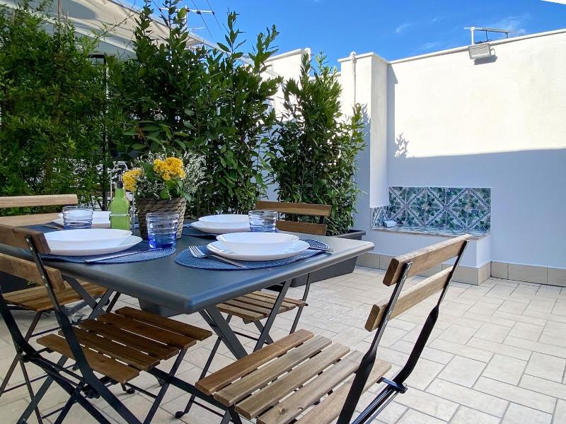 Terrazza Manuela Apartments Quartieri Spagnoli — отзывы гостей и цены