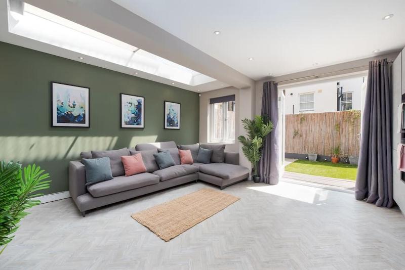 West Kensington by CAPITAL — комфортный отель в Лондоне