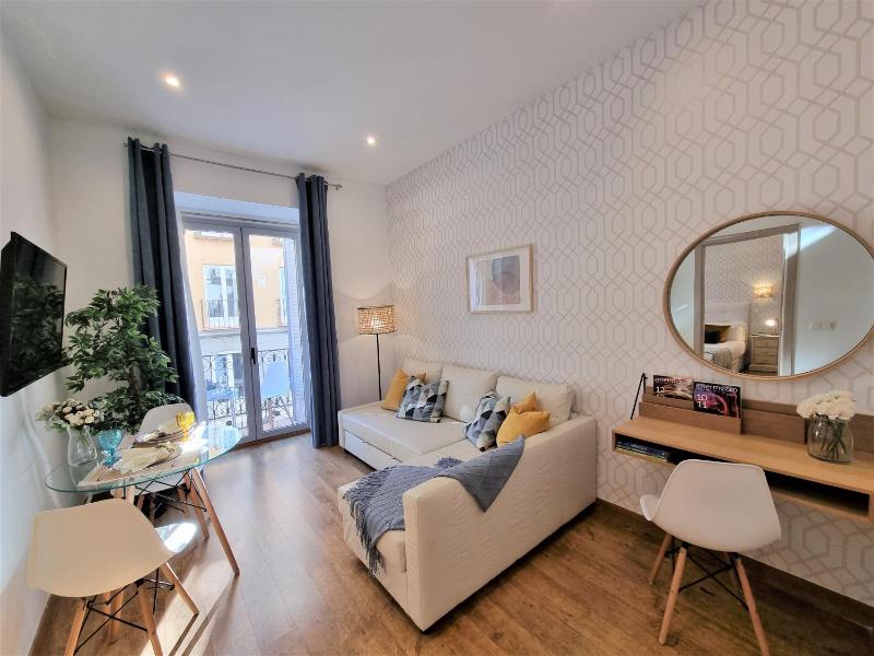 APARTAMENTOS SAN ANDRES — забронировать отель в Мадриде
