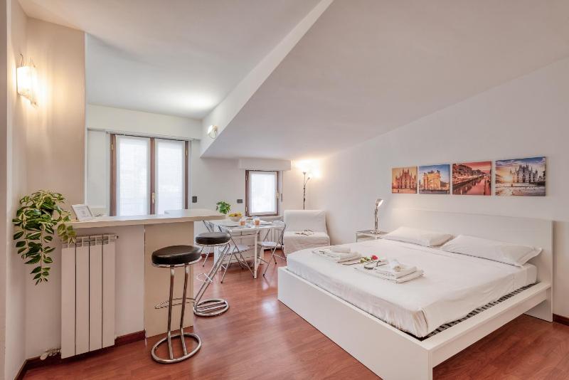 Ferrucci, 6 - Monolocale al settimo cielo — отзывы гостей и цены