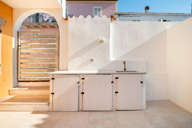 Casa Stellins a Santa Teresa: Moderno Apt con Giardino