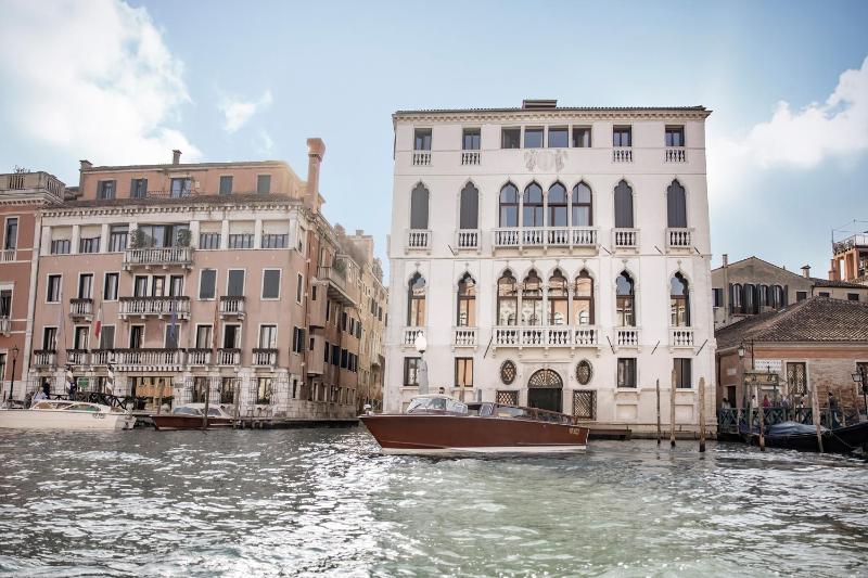 Palazzo Garzoni — отель в Венеции, Италия