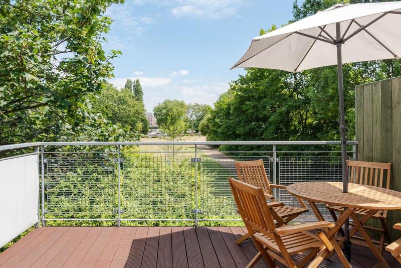Balcony Park View Townhouse — отель с удобствами в Лондоне
