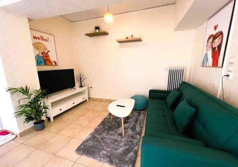 Цены на Cozy apartment near Glyfada center в Афины