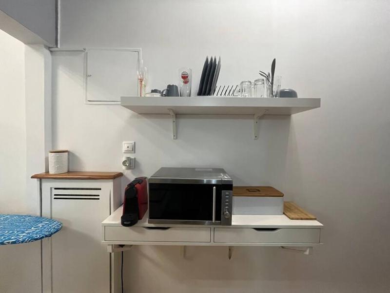 Цены на Ksenokratous-Kolonaki cozy apartment в Афины