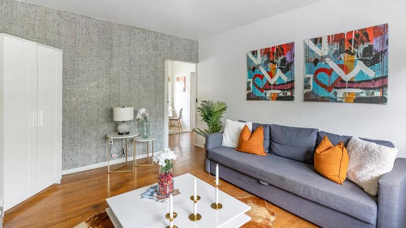 Цены на Brickell Tree Apartment Beach 10min Location Shops в Майами