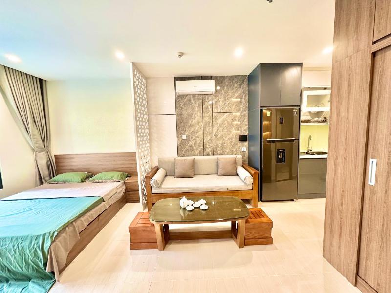 Pooling View Modern Apt 3' to Artificial Sea — комфортный отель в Ханое