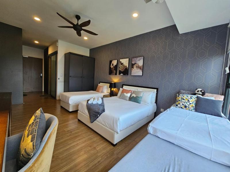 Luxurious Ceylonz Suite near Bukit Bintang 4pax — забронировать отель в Куала-Лумпуре