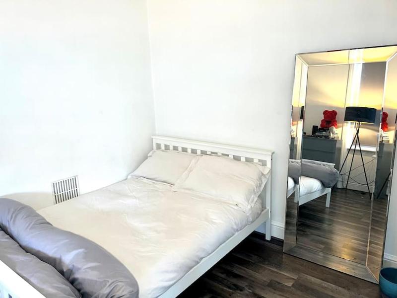 Perfect Location Central London Studio — отель с удобным расположением в Лондоне