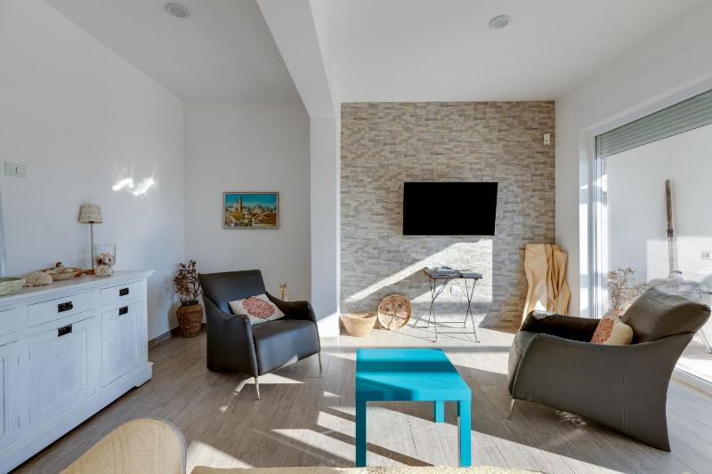 Domus Bianca a Sinis - Lussuosa villa vista mare