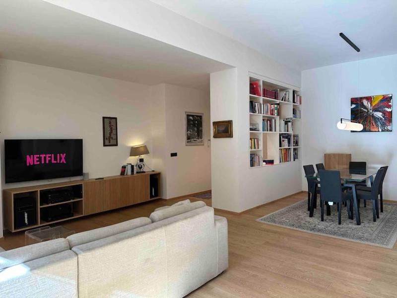 Near Trastevere: Hydromassage+Netflix+Bose+BBQ — комфортный отель в Риме