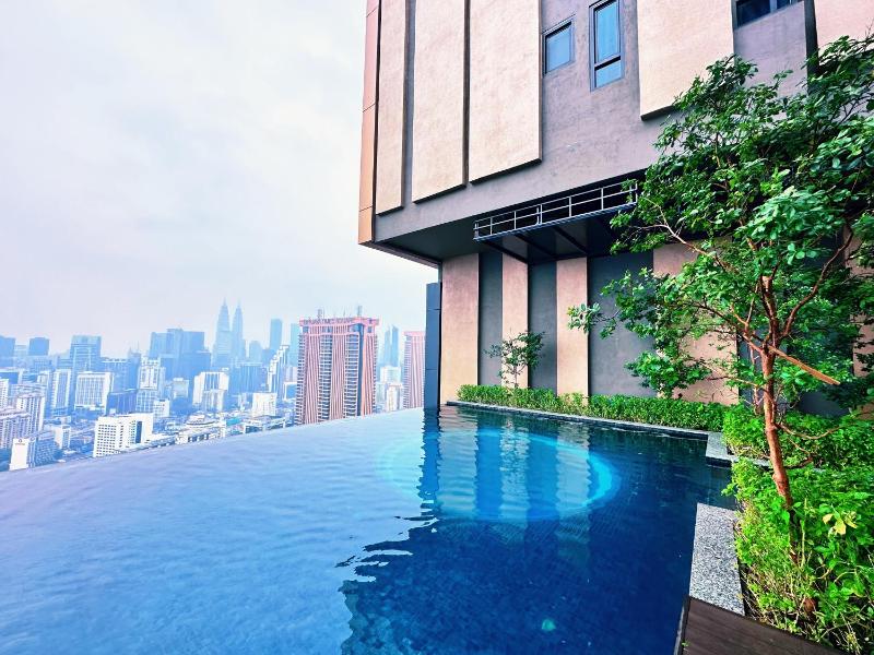 Lucentia Suites Lalaport at Bukit Bintang KL City by RICH LIVING — отель в Куала-Лумпуре, Малайзия