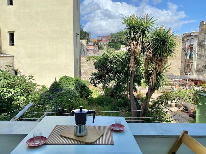 Casa vacanze quartiere sanita Napoli — комфортный отель в Неаполе