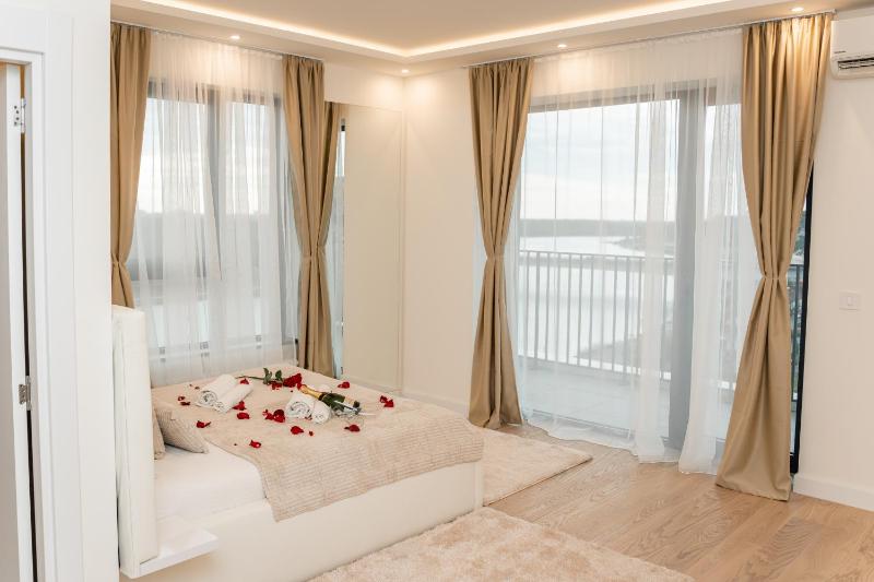 SINFONIA LUX — забронировать отель в Белграде