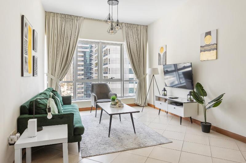 Цены на 1BR Marina Diamond 1 near Sobha metro в Дубае