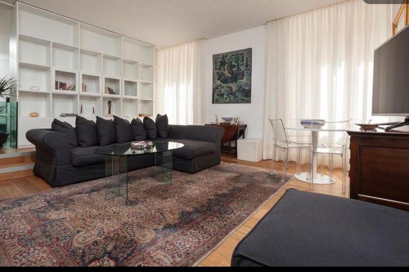 Via dei prefetti apartment — отель с удобным расположением в Риме