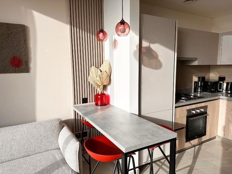 Brand New 1BR Apartment in 9 min to Burj Khalifa — отель в Дубае, Объединенные Арабские Эмираты