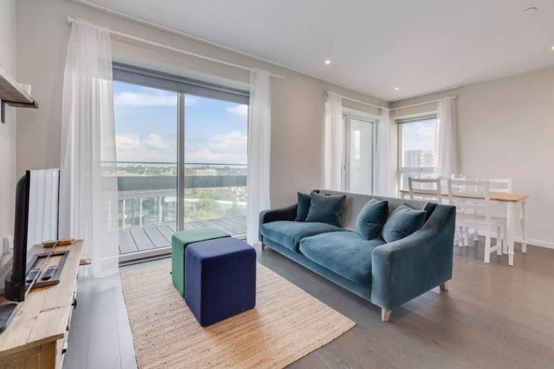 Цены на King's Cross modern 2 bedroom в Лондоне