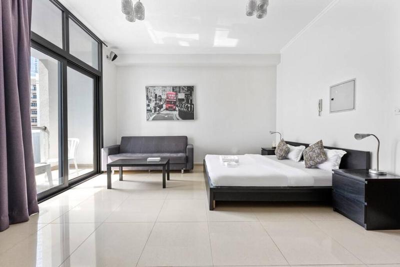StoneTree - DEC Tower 2 Studio - Dubai Marina — отель с удобствами в Дубае