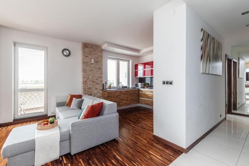SuperApart Konstancinska 2 — отель в Варшаве, Польша