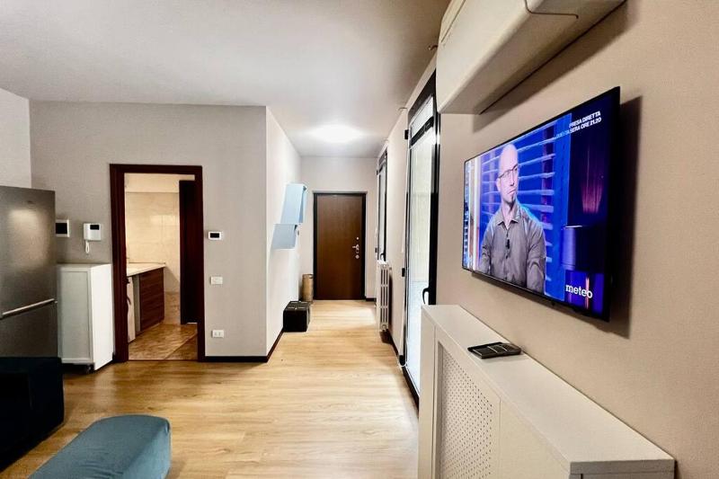 Center Apartments Milano Comfy Flat - Navigli — забронировать отель в Милане
