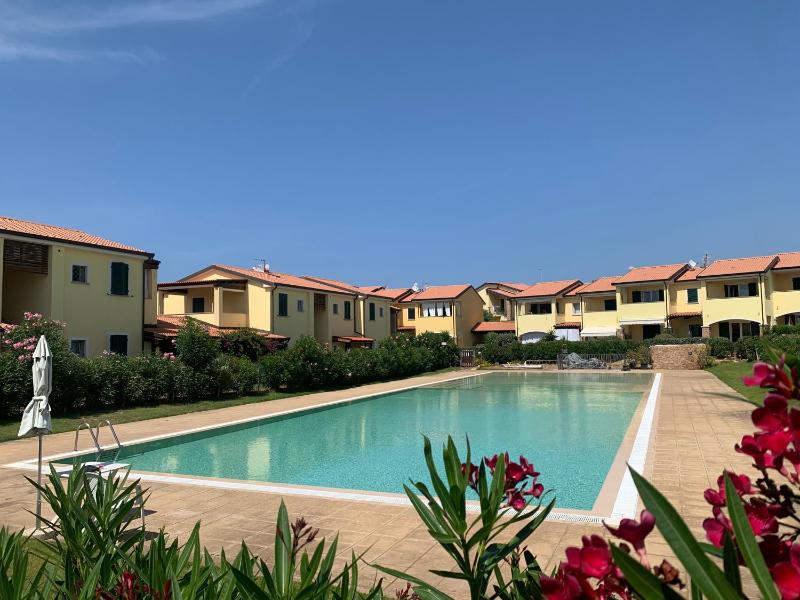 La Pavoncella a Badesi - Esclusivo appartamento fronte mare