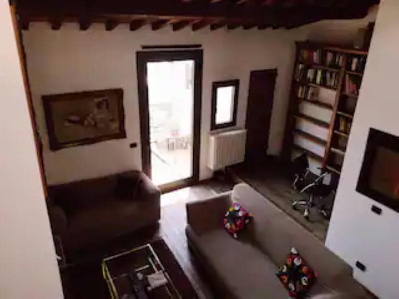 Sant' Ambrogio apartment - old times charme — отель с удобным расположением в Флоренции