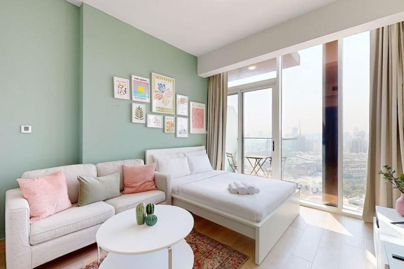 Bloom Tower B - Bright Studio — отель с удобствами в Дубае