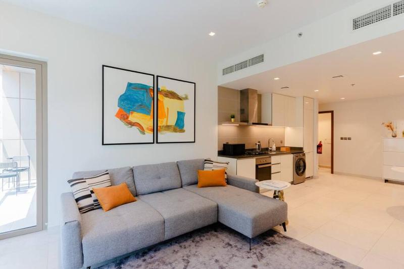 Stylish One Bedroom Marina l Next to Promenade — отель с удобным расположением в Дубае