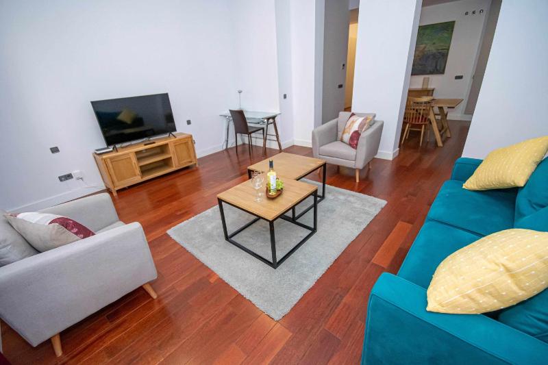 Chueca Gran Via Recoletos Libertad 24 2 — комфортный отель в Мадриде