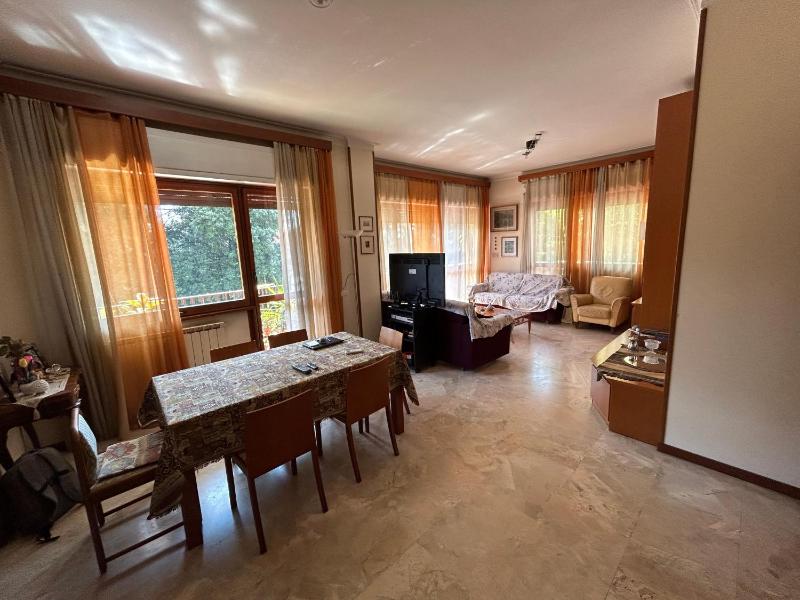 Bright & spacious well-connected apartment — отель с удобствами в Риме