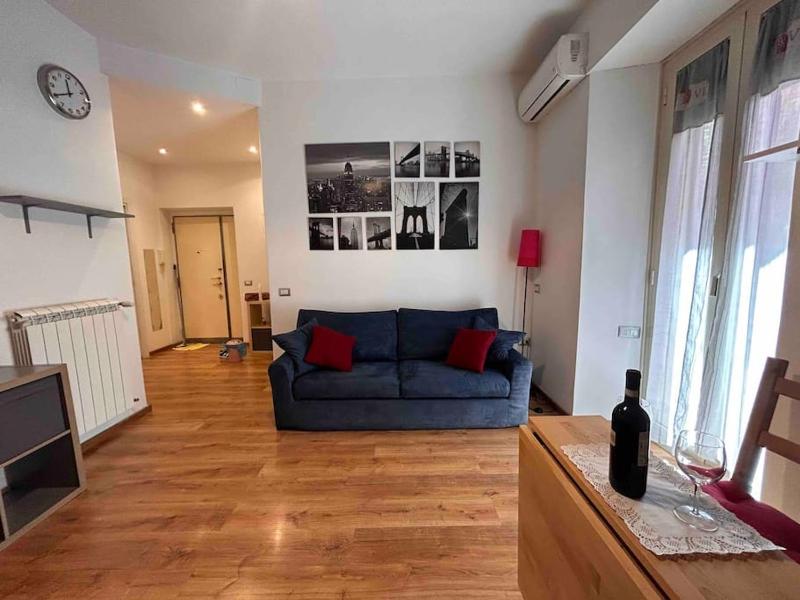 Bucaneve house roma — забронировать отель в Риме
