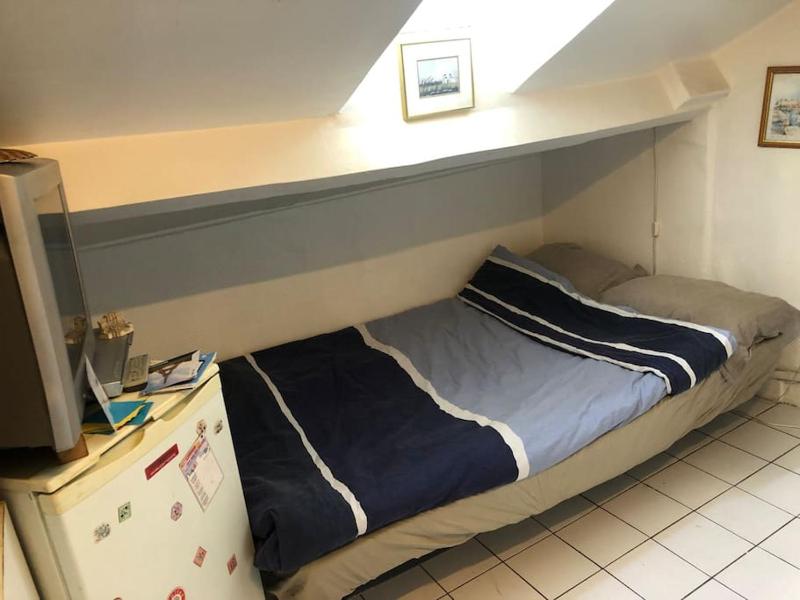 Confortable studio,Paris 14 eme — отель с удобным расположением в Париже