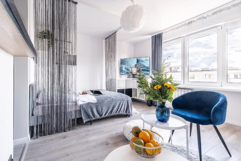 DREAMY modern 3ppl apartment 13 min to Old Town and Central Station — отель с удобствами в Варшаве