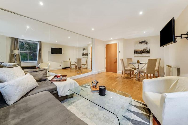 Spacious 1 Bedroom Apt near Marble Arch — отель в Лондоне, Соединенное Королевство
