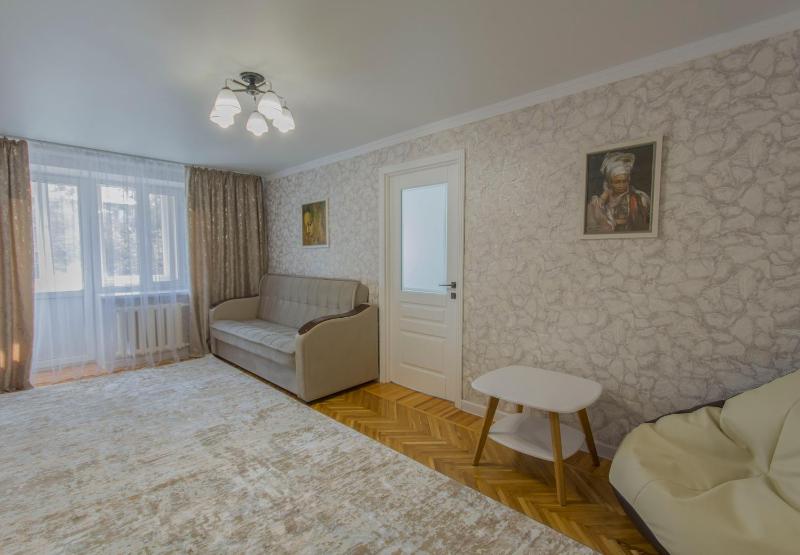Uutnaa kvartira v centre Almaty — отель в Алматы, Казахстан