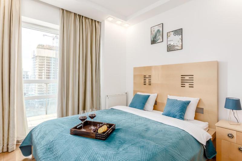 Warsaw City Apartments Browary — забронировать отель в Варшаве