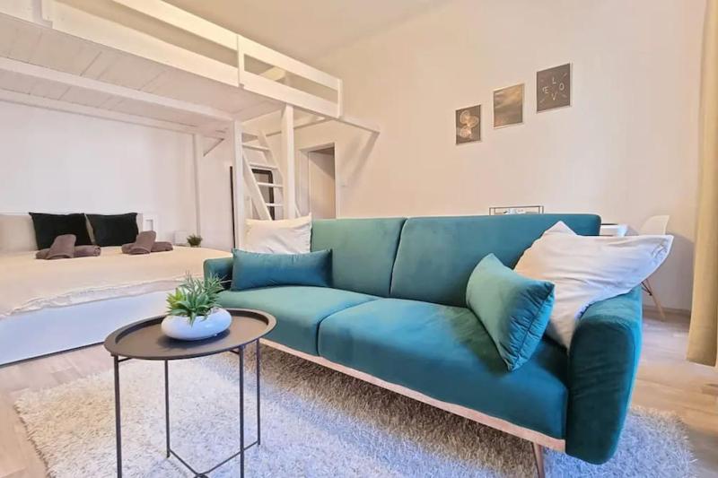Finnem Rentals Pernerova — забронировать отель в Праге