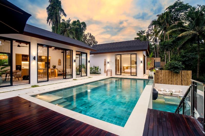 Villa Kady by BaliSuperHost — отель с удобным расположением в Убуде