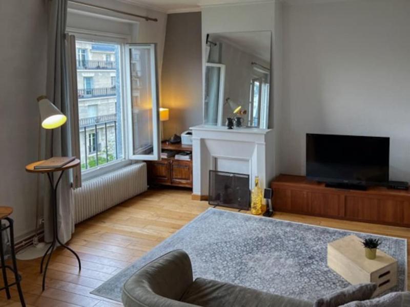 1 bedroom Fashion week and Roland Garros — отель с удобным расположением в Париже